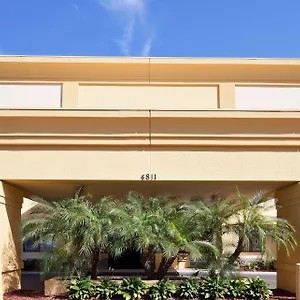 La Quinta By Wyndham Fairgrounds - Casino *** Tampa